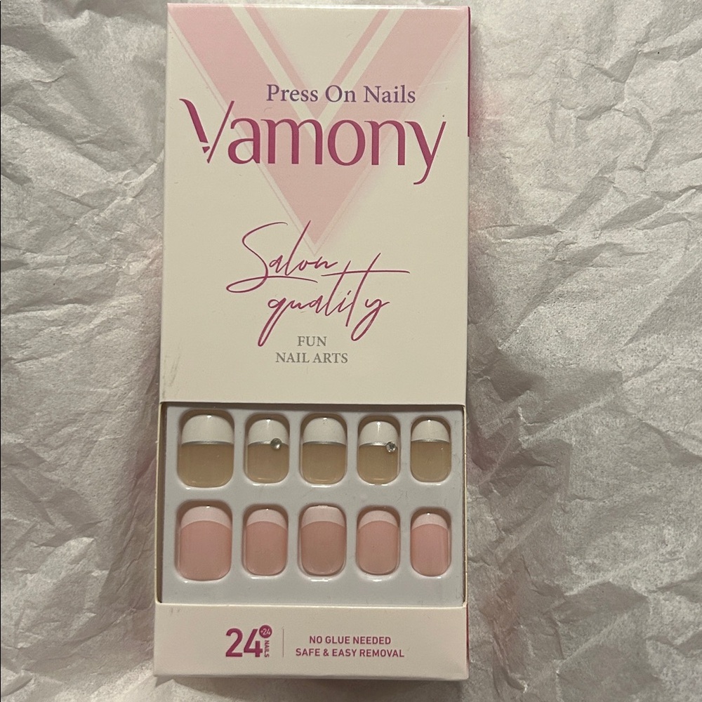💚 SALE! Vamony Press On Nails Set 24 Piece - French 2 Styles!
